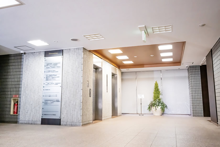 山陽ビルエントランス