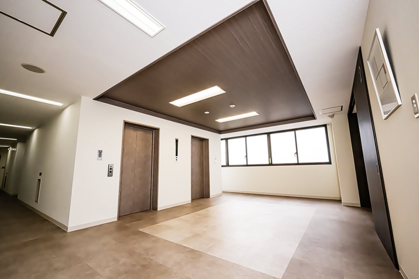 山陽ビルエレベーターホール